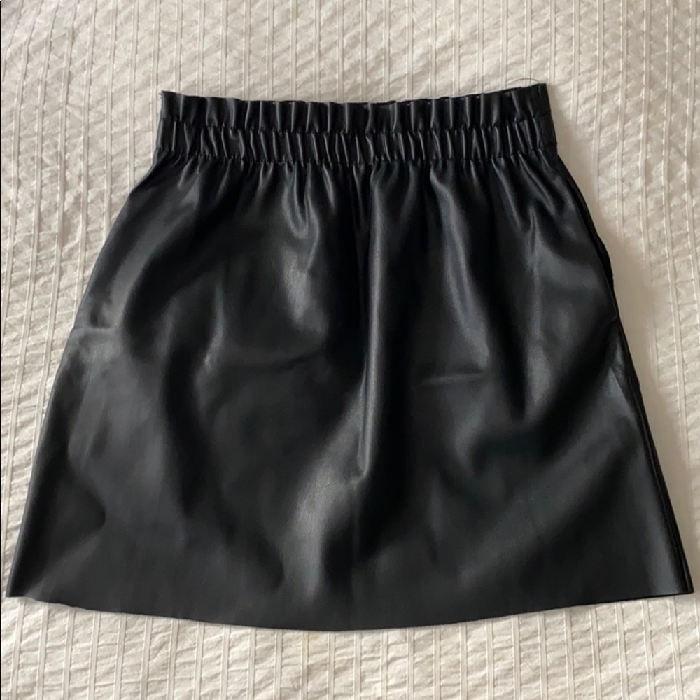 Zara Leather Skirt - Black size M